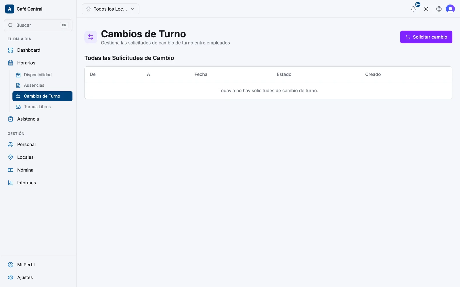 La página de Cambios de Turno con las solicitudes pendientes, sus etiquetas de estado y el botón Solicitar cambio